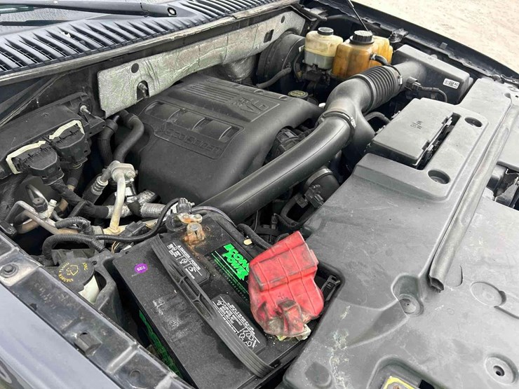 2015-ford-expedition-image-9