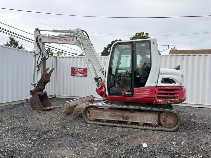 2019-takeuchi-tb290-image-2