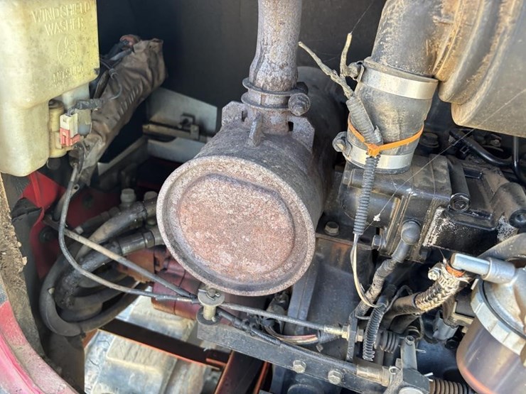 2003-takeuchi-tb135-image-47