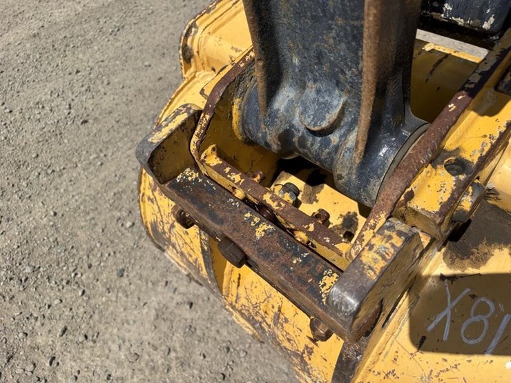 2021-deere-60g-image-14