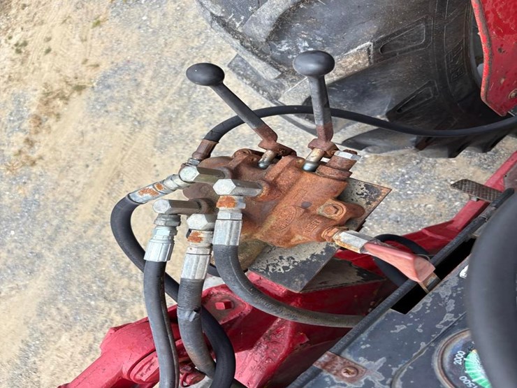 massey-ferguson-255-image-26