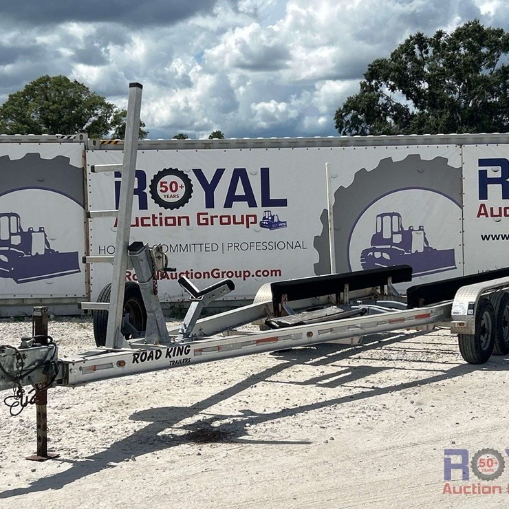 2013 Road King 30ft T/A Boat Trailer