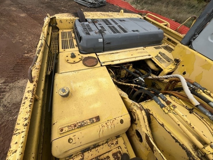 2004-kobelco-sk330-lc-image-46