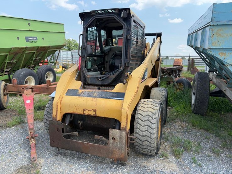 2004-caterpillar-262b-image-3