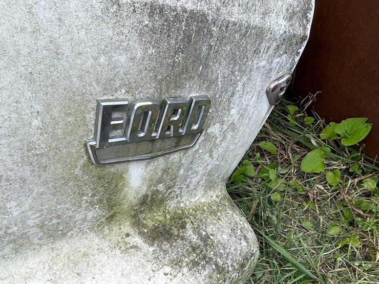 ford-9000-image-12