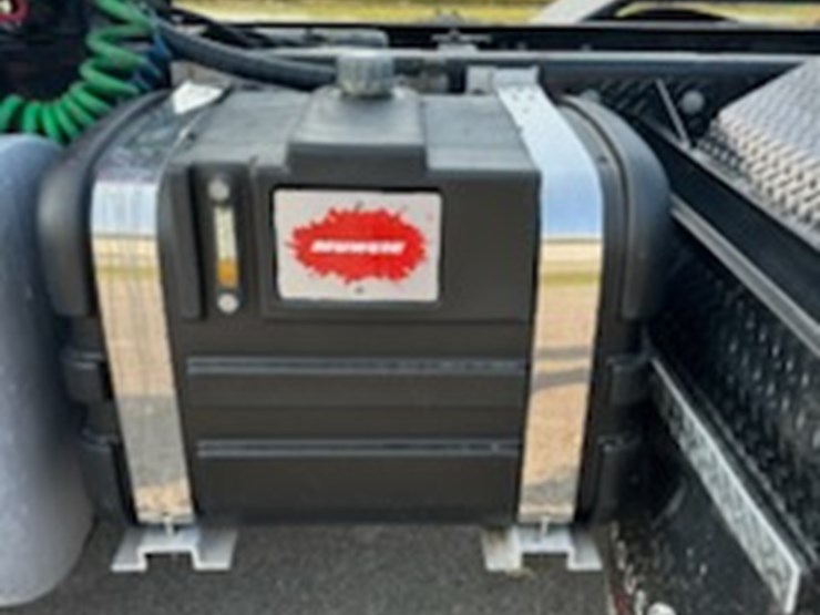 2009-kenworth-t800-image-22