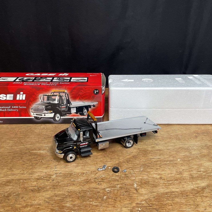 INTERNATIONAL DURASTAR 4400