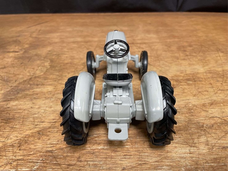 ford-9n-image-13