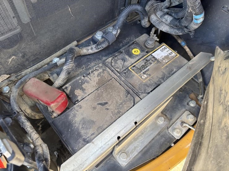 2021-deere-60g-image-45