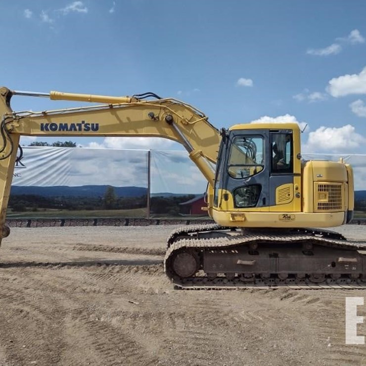 2011 KOMATSU PC228US LC-8