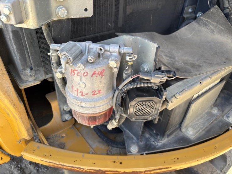 2021-deere-60g-image-46