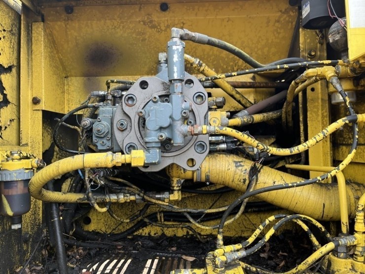 2004-kobelco-sk330-lc-image-43