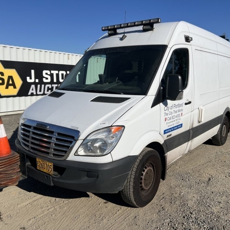 2013 FREIGHTLINER SPRINTER 2500