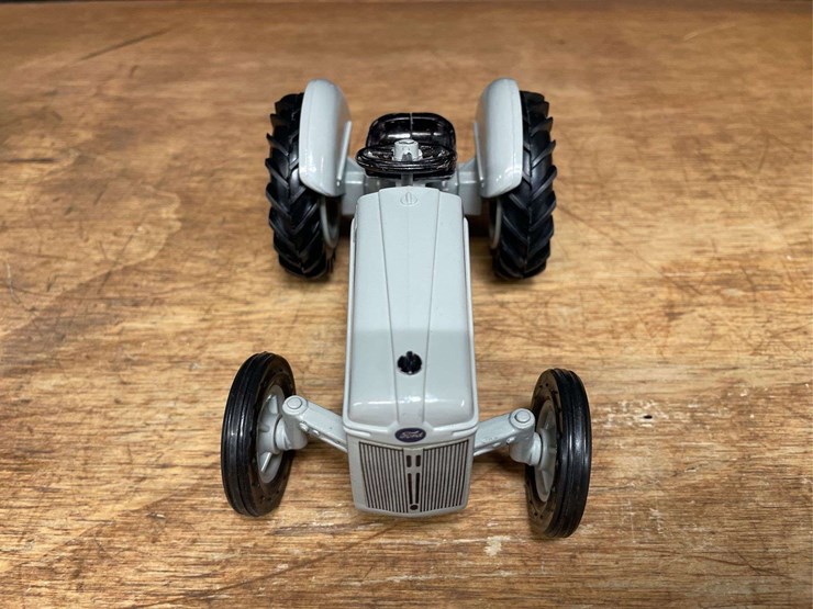ford-9n-image-18