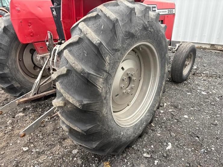 massey-ferguson-265-image-7