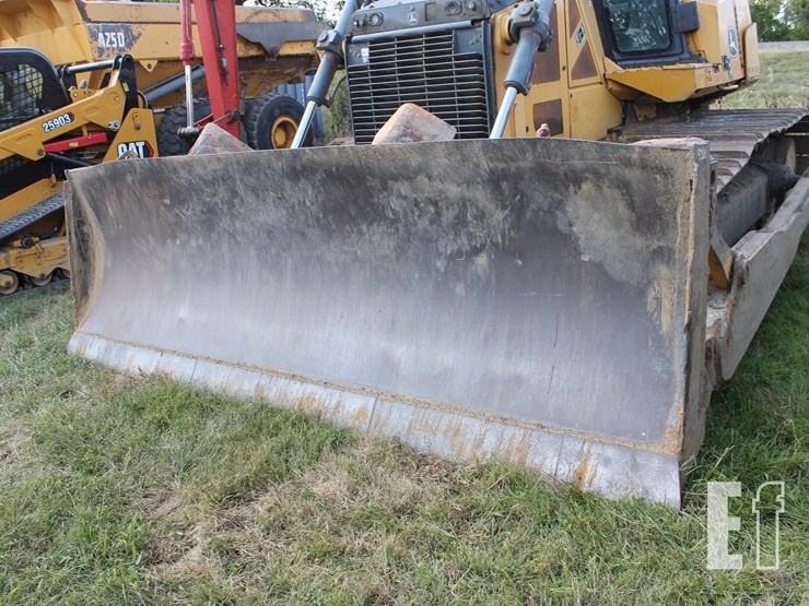 2015-deere-850k-image-2