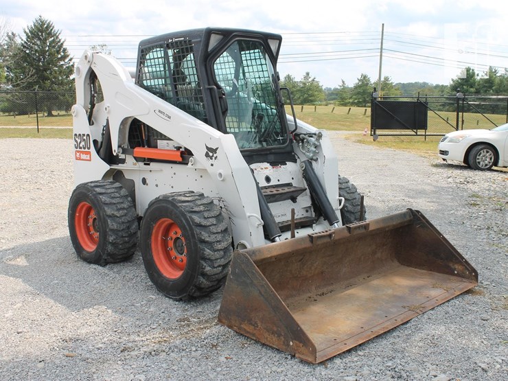 bobcat-s250-image-1