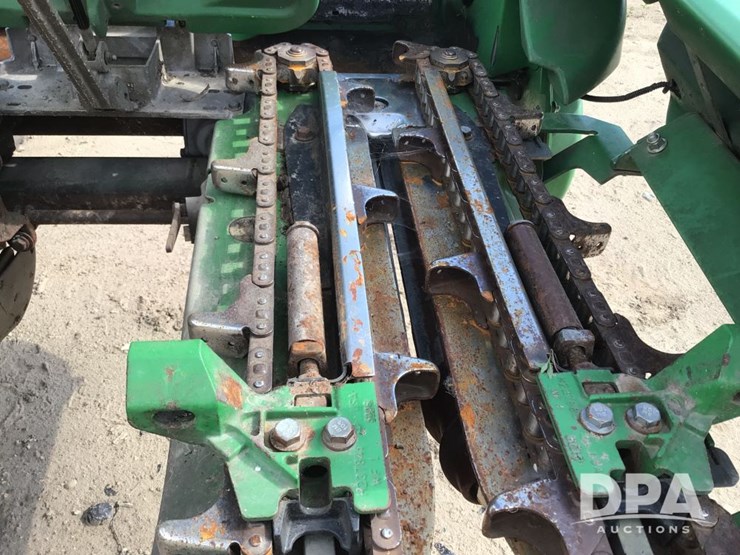 2015-john-deere-612c-image-12