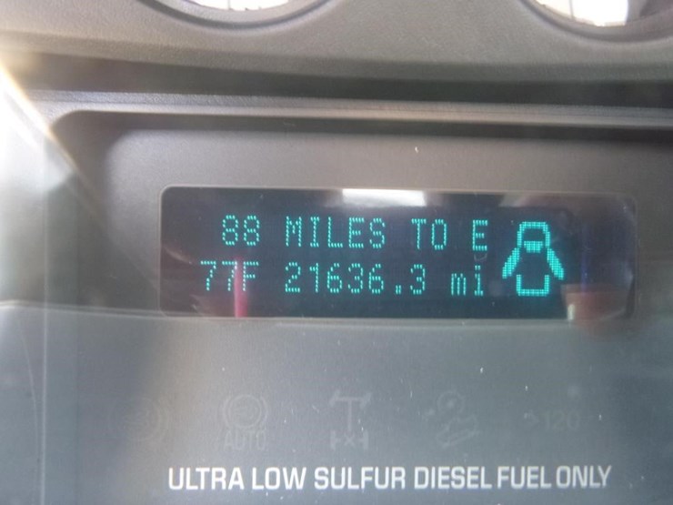 2015-ford-f550-image-30