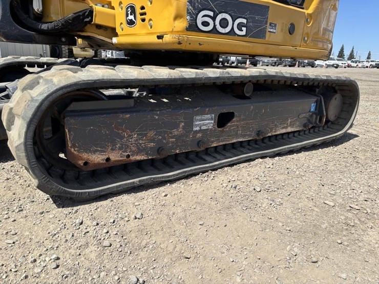 2021-deere-60g-image-23