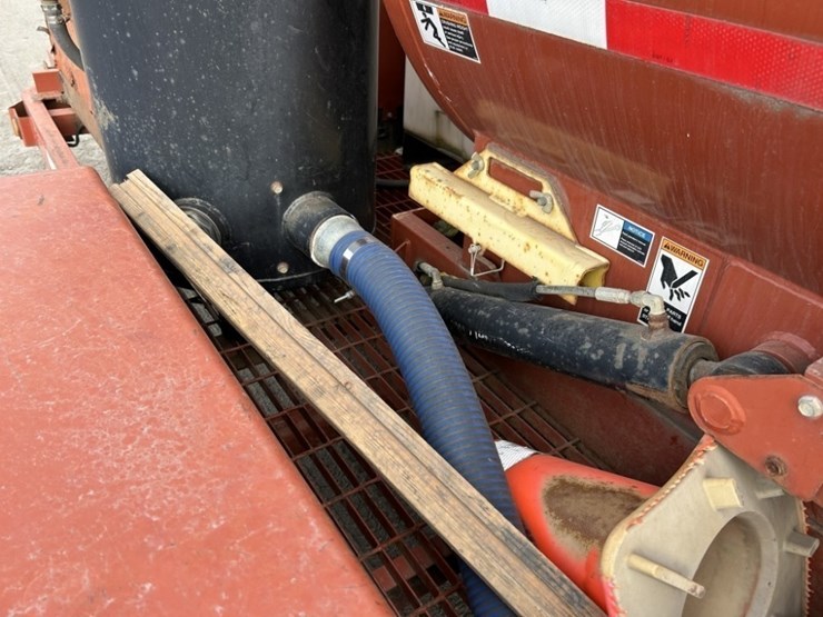 2001-ditch-witch-fx30-image-19