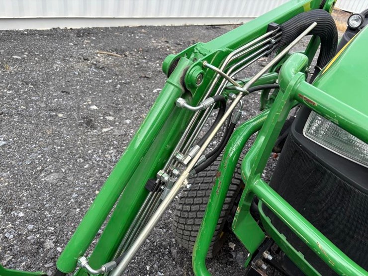 john-deere-1025r-image-27