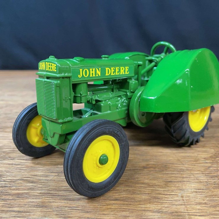 JOHN DEERE BO