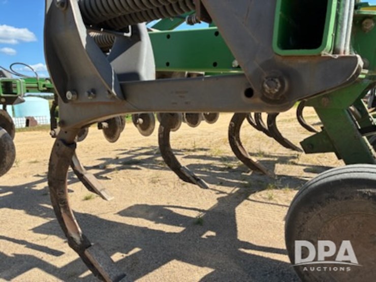 john-deere-2700-image-7