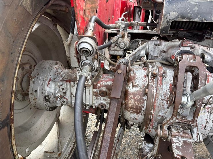 massey-ferguson-255-image-19