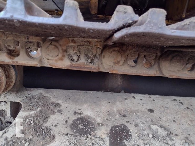 komatsu-pc220-lc-8-image-33