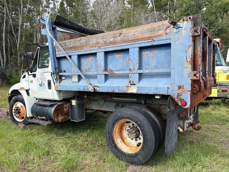 2007-international-durastar-4300-image-4