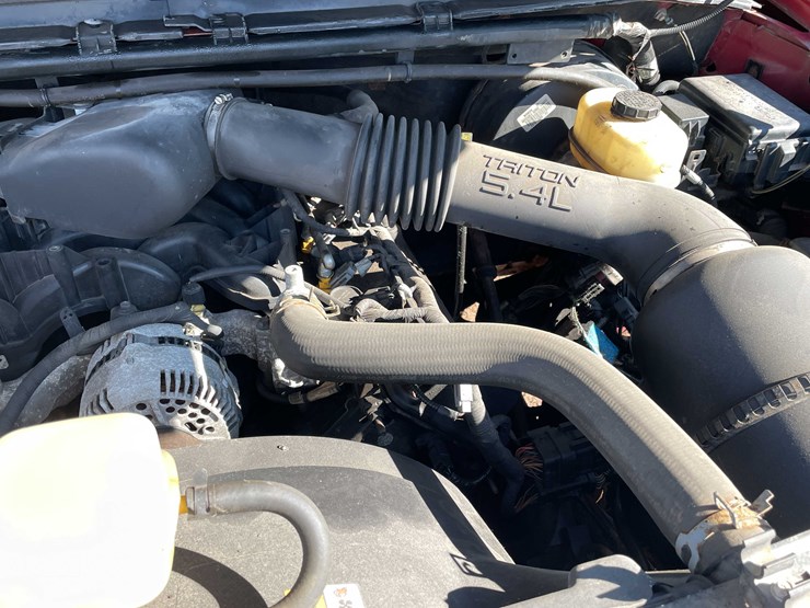 2001-ford-f250-image-27