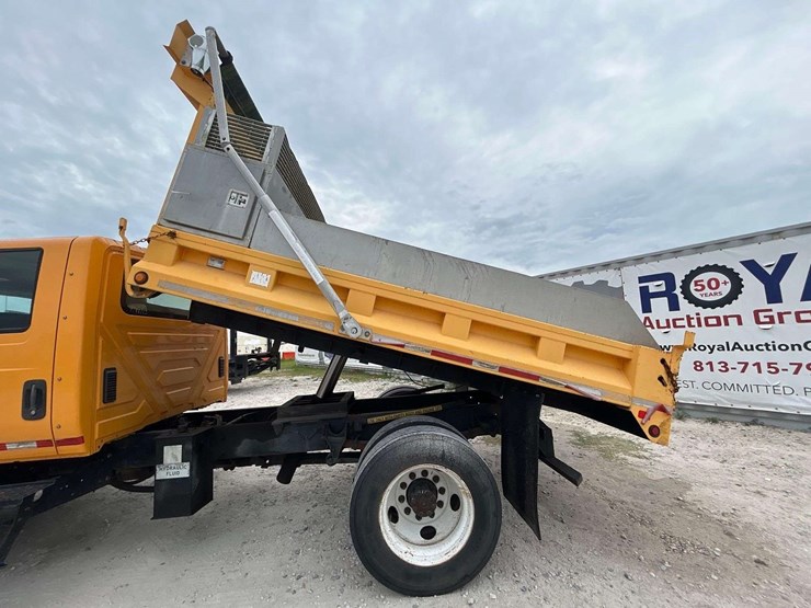 2013-international-durastar-4300-image-13