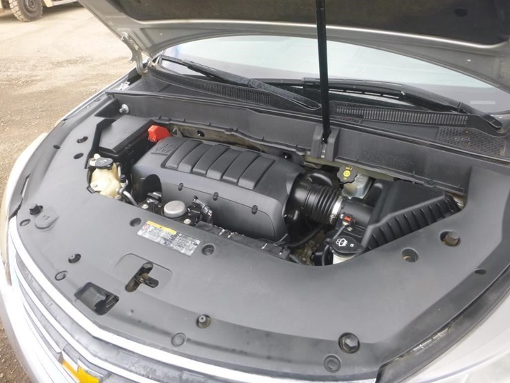 2013-chevrolet-traverse-image-12