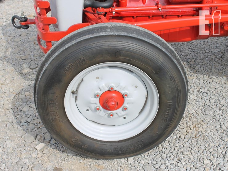 ford-8n-image-9