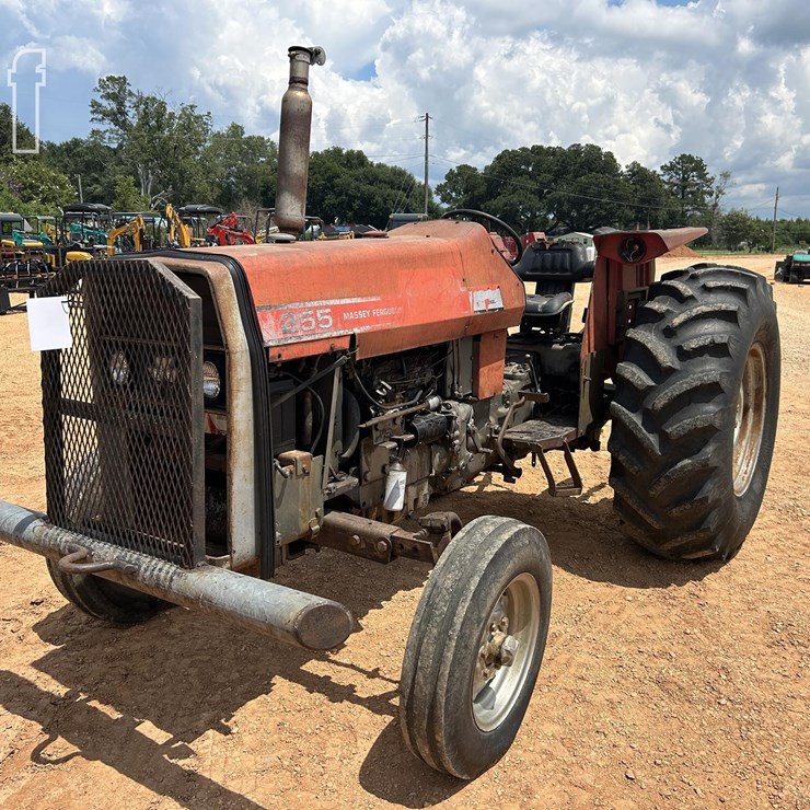 MASSEY-FERGUSON 255