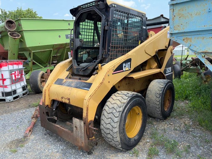 2004-caterpillar-262b-image-2