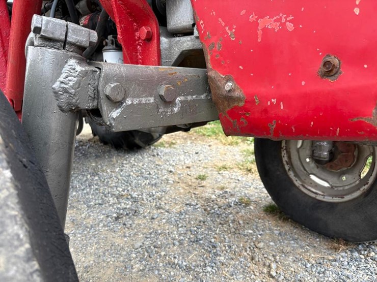 massey-ferguson-255-image-5