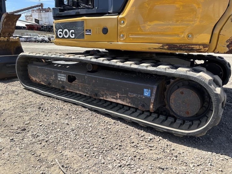 2021-deere-60g-image-24