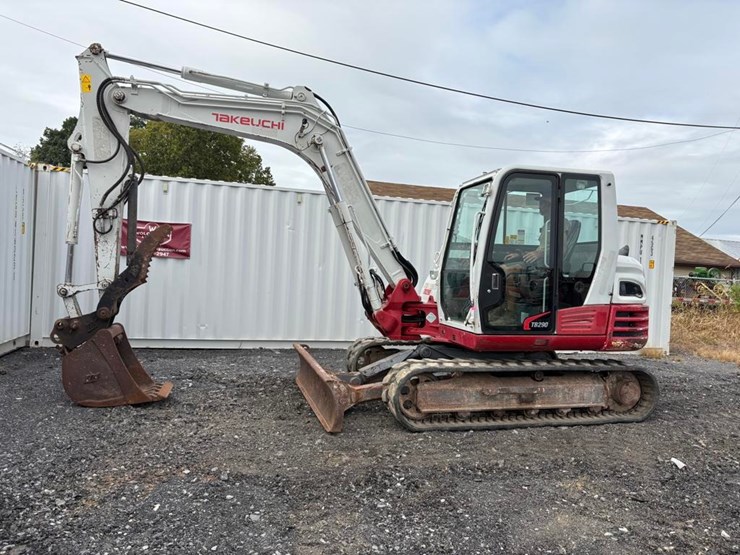 2019-takeuchi-tb290-image-3