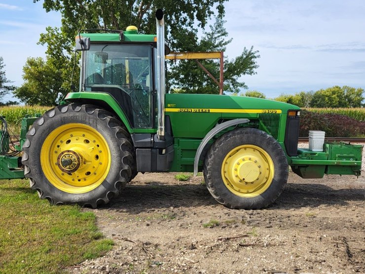 1997-john-deere-8400-image-1