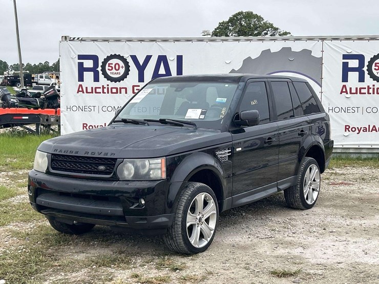2013-land-rover-range-rover-image-1