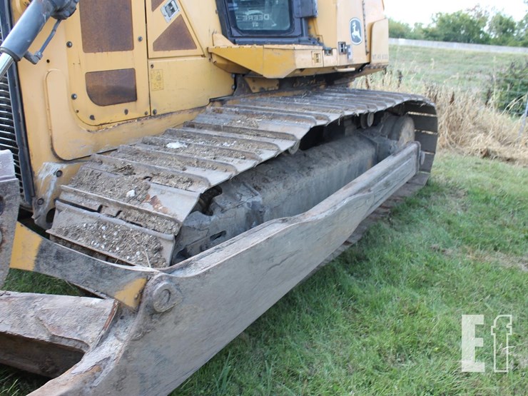 2015-deere-850k-image-3