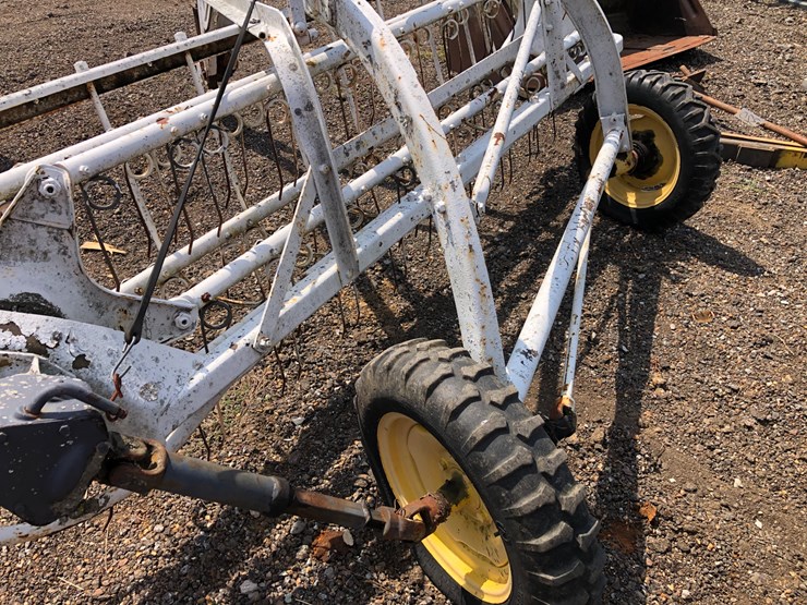 new-holland-256-image-4
