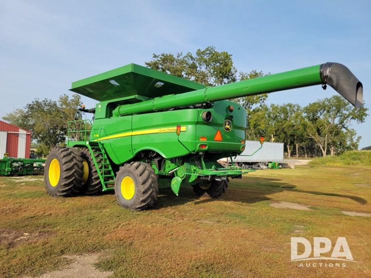 john-deere-s690-image-3