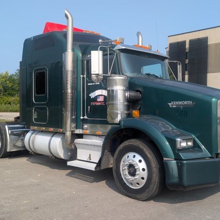 2003 KENWORTH T800