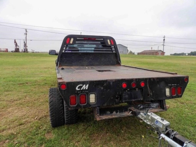 2004-dodge-ram-3500-image-18