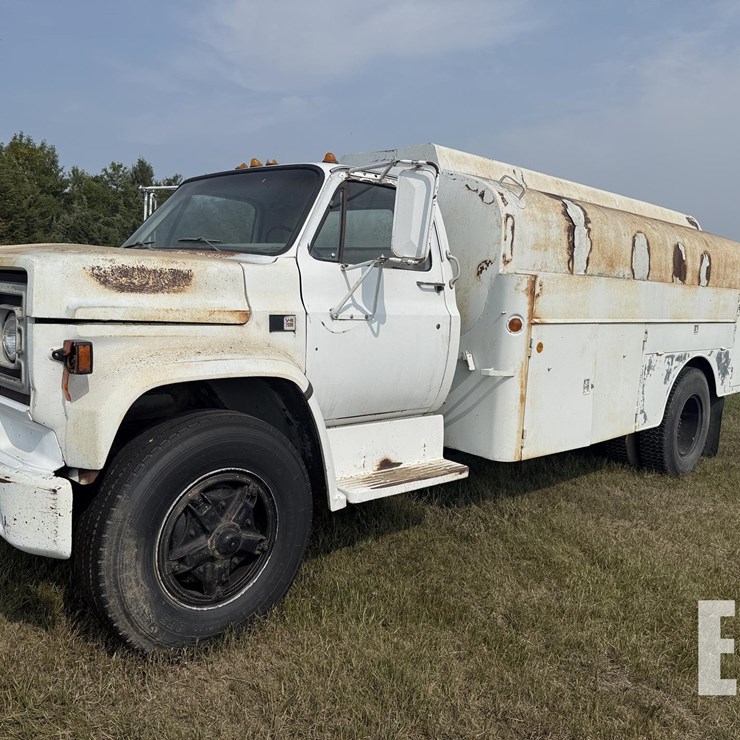 1981 GMC 7000