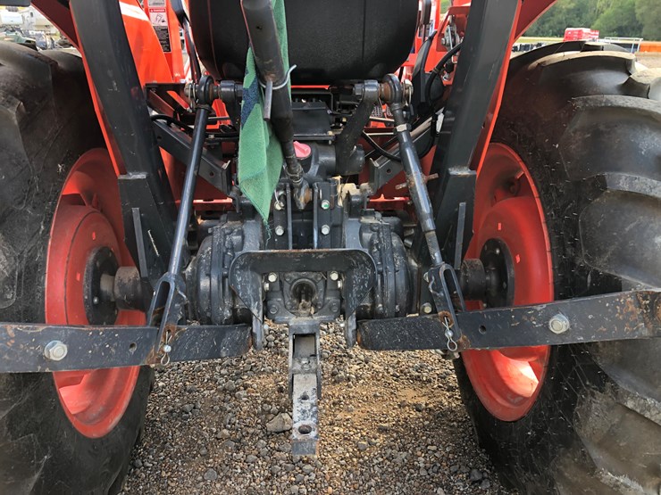 kubota-l3301-image-10