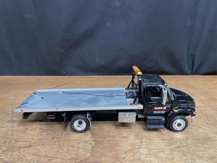 international-durastar-4400-image-7